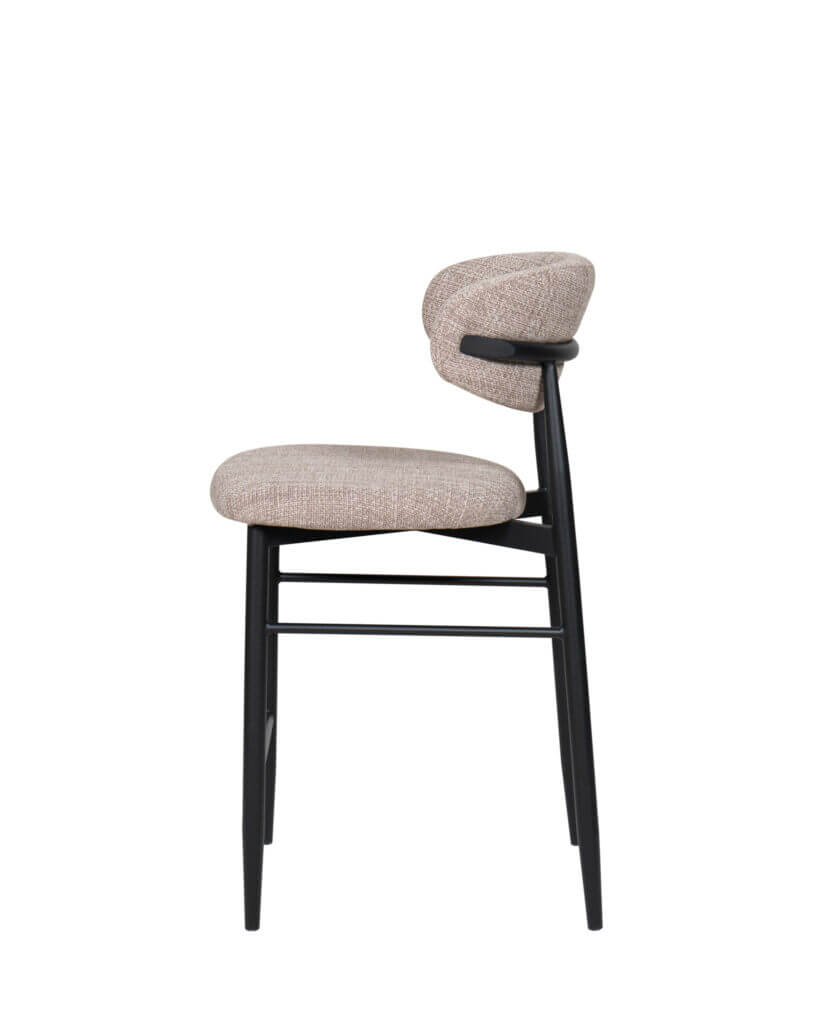 JULIA BAR -